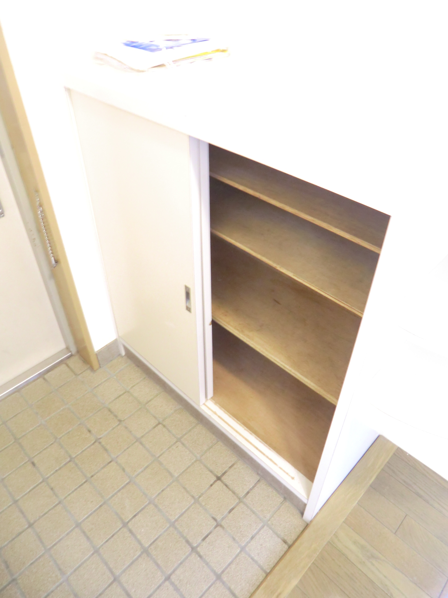 その他設備　下駄箱