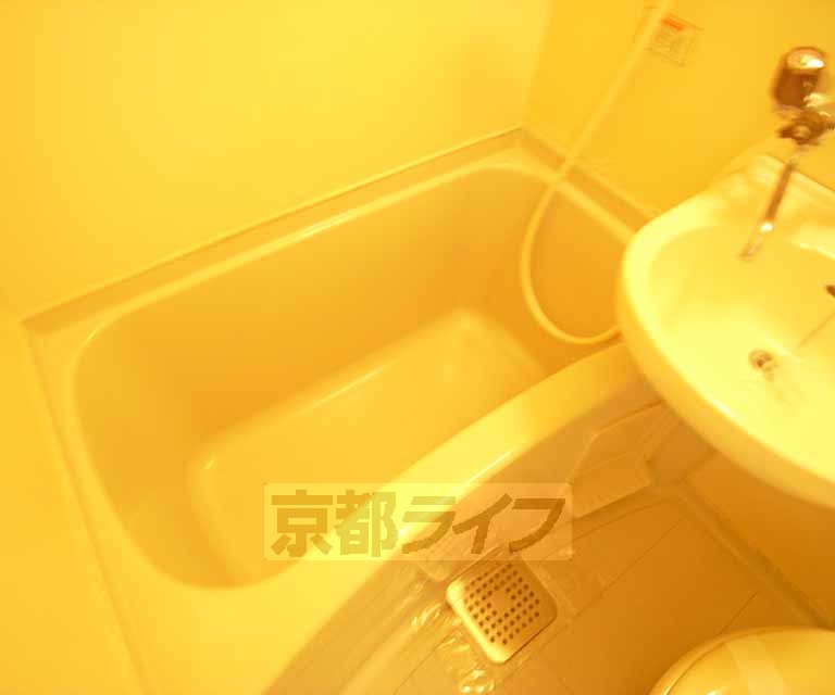 バス・シャワールーム　広いお風呂です。