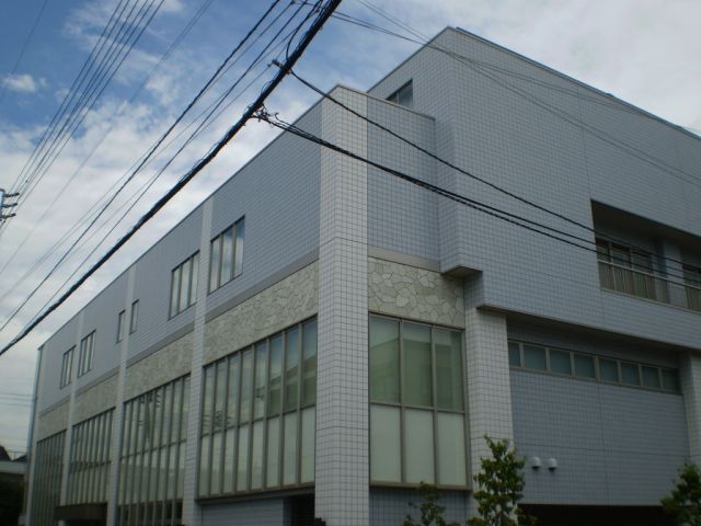 図書館　東葛西図書館（図書館）まで400m
