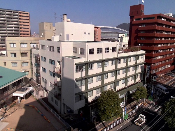 病院　（財）小倉地区医療協会三萩野病院（病院）まで421m