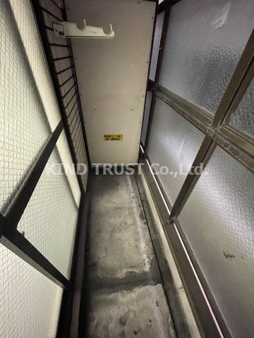 バルコニー　開放的で明るい空間を演出してくれるバルコニーです