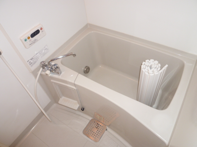 バス・シャワールーム　別の部屋の写真です