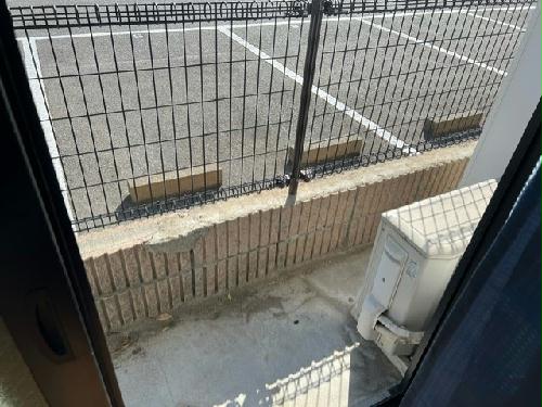 バルコニー　現況優先