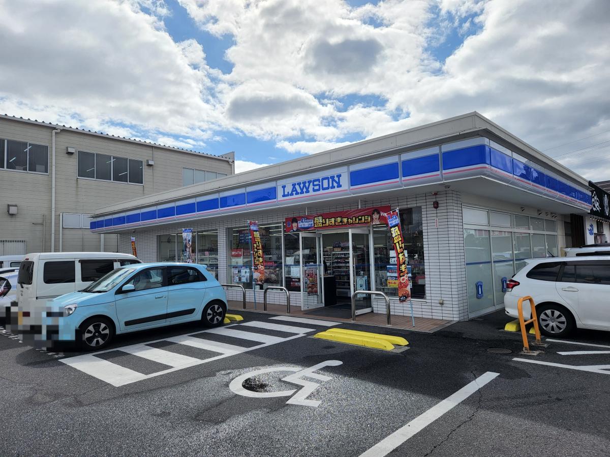 コンビニ　ローソン岡山下中野店（コンビニ）まで635m