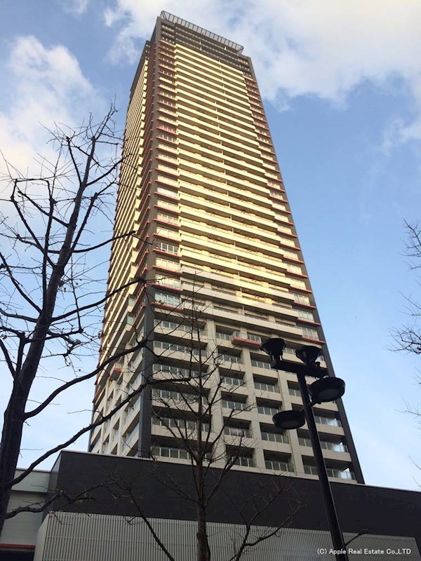 小倉D.C.TOWERの建物外観