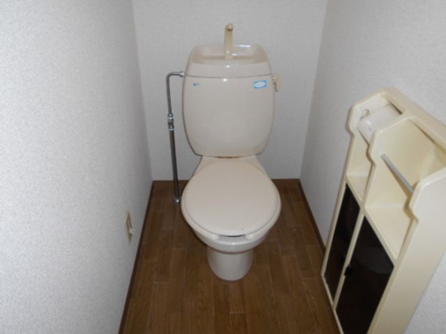 【松戸市西馬橋のアパートのトイレ】