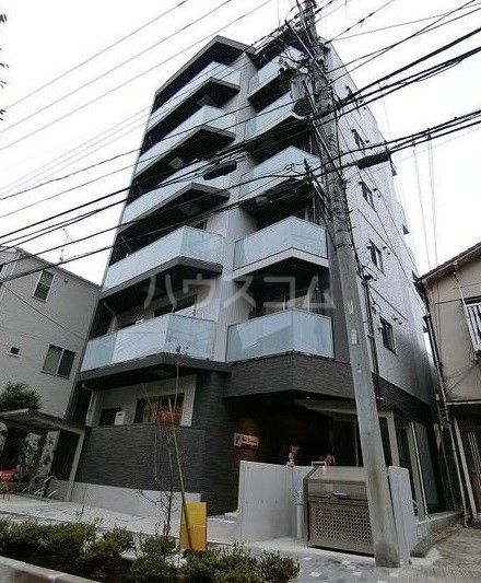 横浜市神奈川区松本町のマンションの建物外観