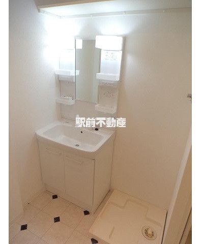洗面設備　写真は別部屋