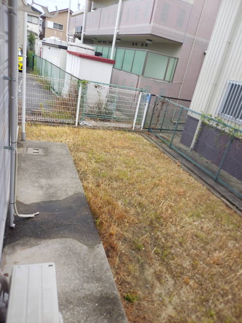 バルコニー　専用庭