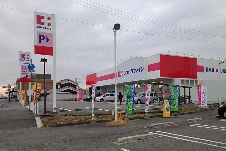 ドラックストア　ココカラファイン西明石北町店（ドラッグストア）まで478m