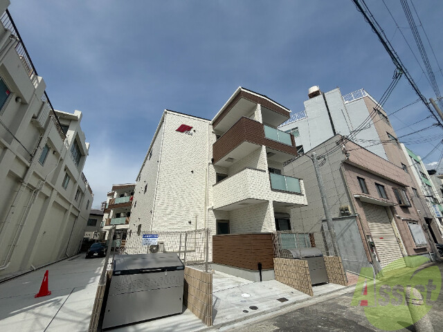 【Tre Court 兵庫Iの建物外観】