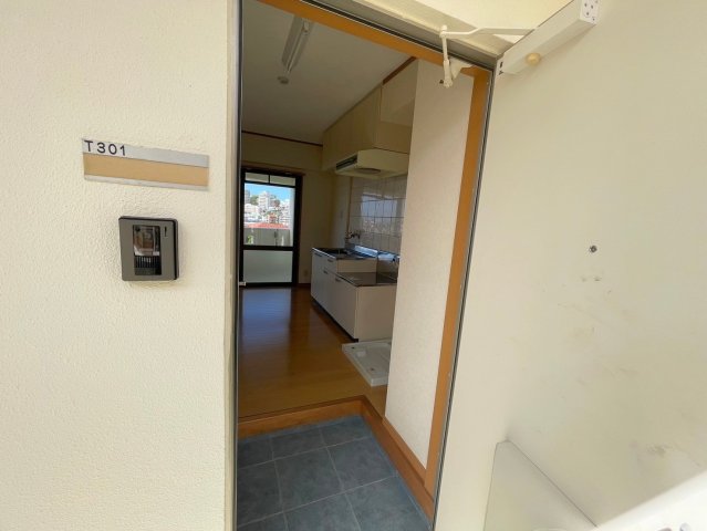 玄関　カスティージョとよみ★豊見城市真玉橋エリア