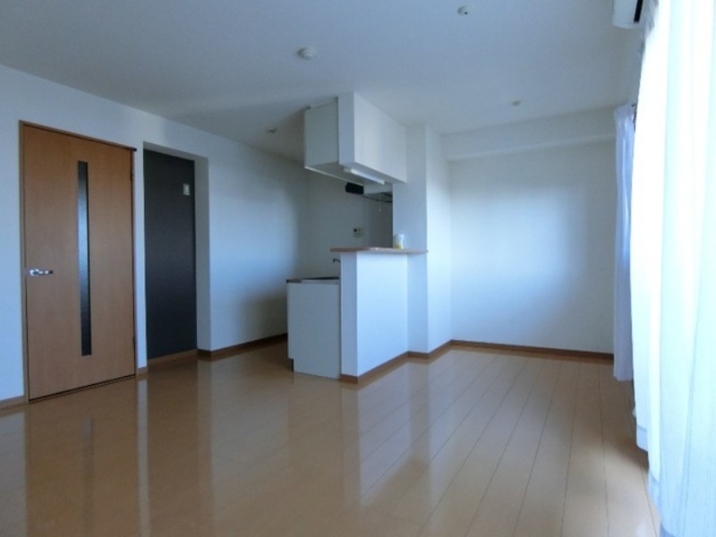 居室・リビング　図面と現状に相違がある場合には現状を優先