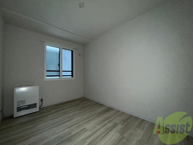 その他部屋・スペース　寝室です。部屋をどう使うかはあなた次第です！