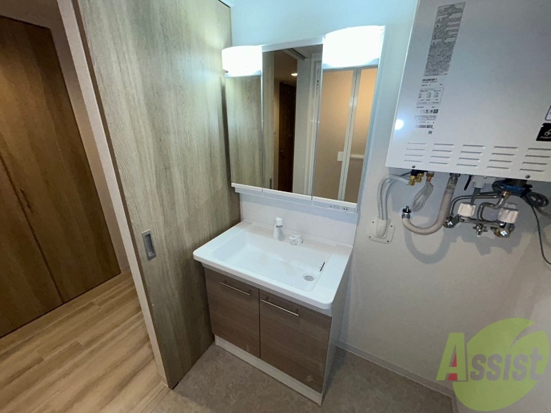 洗面設備　シャンプードレッサーで身支度もラクラクです！