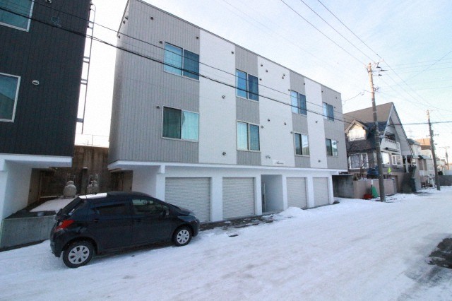 建物外観　インターネットが無料で利用可能なマンションです♪