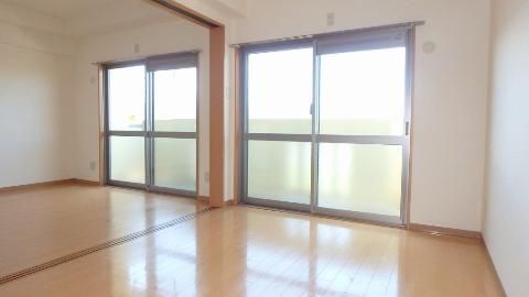 その他　明るいフローリングの洋室♪（イメージ）