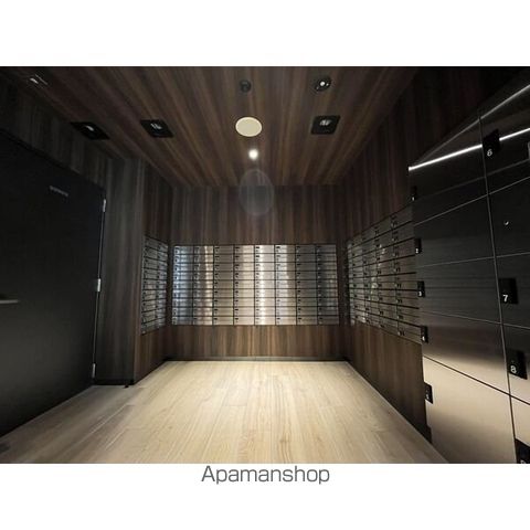 ロビー　ロビー