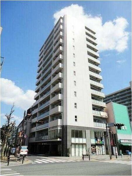 【八王子市八日町のマンションの建物外観】