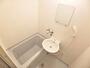バス・シャワールーム　設備・仕様は号室により異なる為、現況を優先致します。