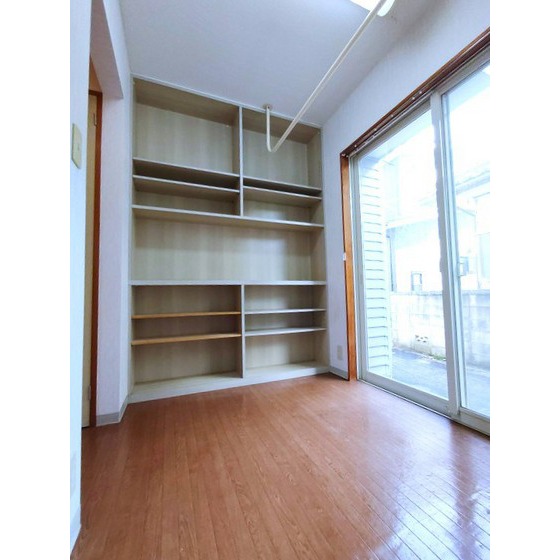 その他部屋・スペース　収納棚付きキッチンスペース