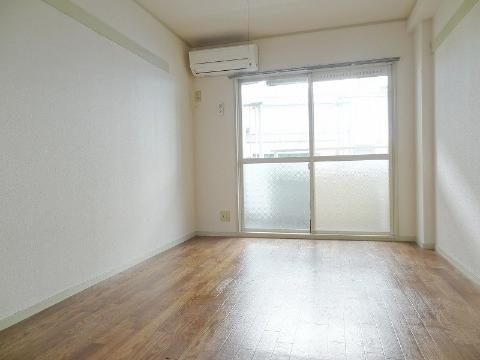 居室・リビング　洋室