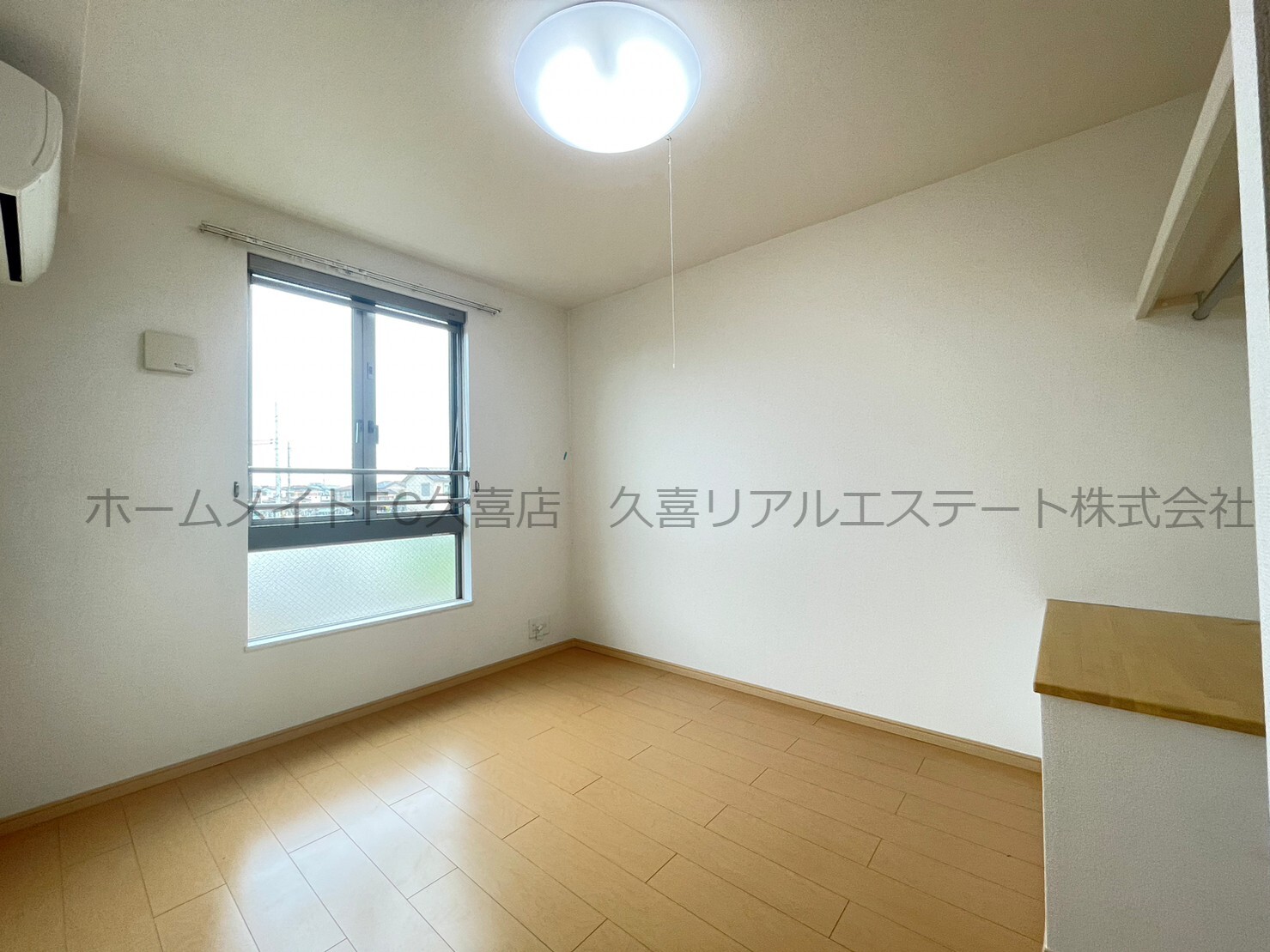 居室・リビング　同建物別号室
