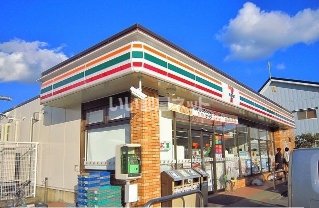 コンビニ　セブンイレブン　長岡豊田町店（コンビニ）まで390m