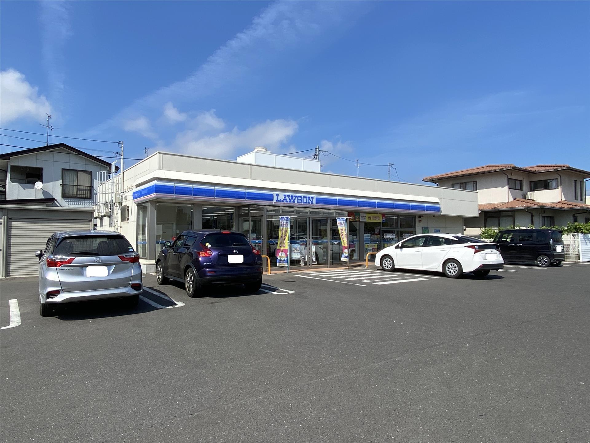 コンビニ　ローソン八戸沼館一丁目店（コンビニ）まで495m