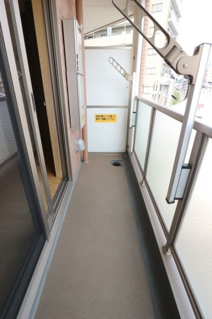 バルコニー