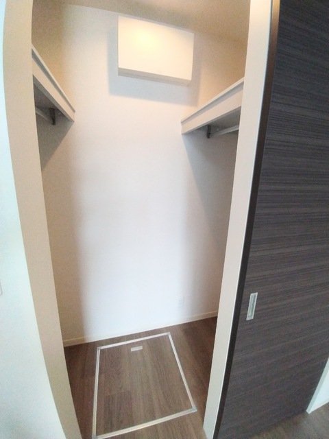 収納　ウォークインクローゼット♪