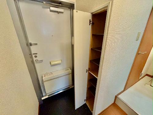 収納　設備・仕様は号室により異なる為、現況を優先いたします。