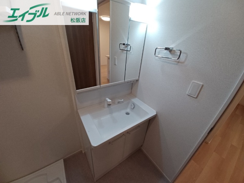 洗面設備　同タイプ写真