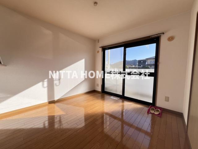 その他部屋・スペース　６帖の洋室が２部屋あります!(^^)!