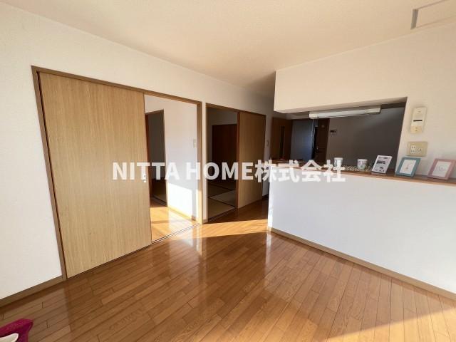 居室・リビング　人気のカウンターキッチンです！！