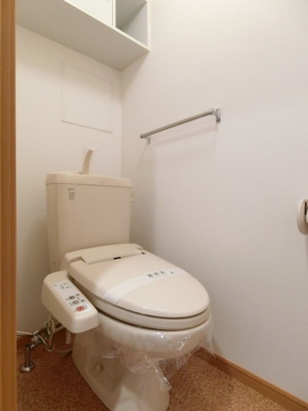 トイレ　図面と現状に相違がある場合には現状を優先