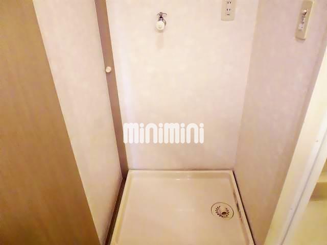 その他　室内洗濯機置き場完備です。