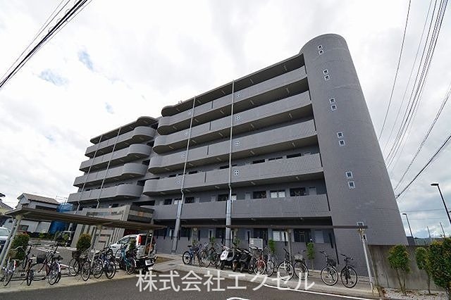 建物外観　駅徒歩圏内です。