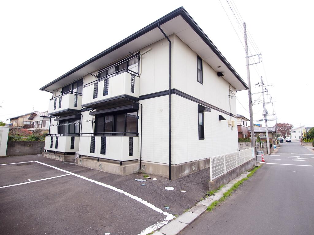 建物外観　ダイワハウス施工　１棟4世帯