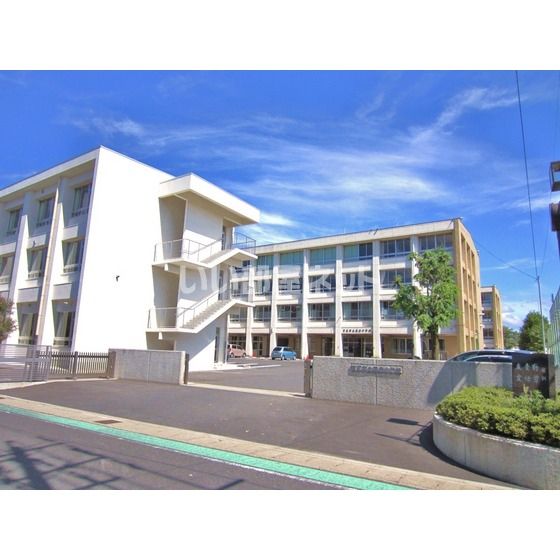 中学校　可児市立蘇南中学校（中学校）まで2208m