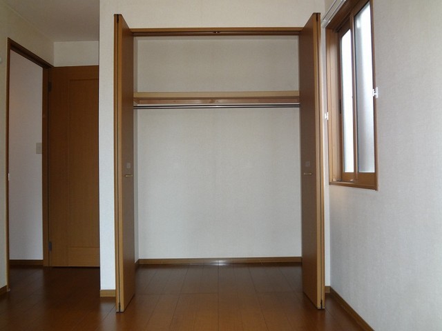 収納　店別内装写真6