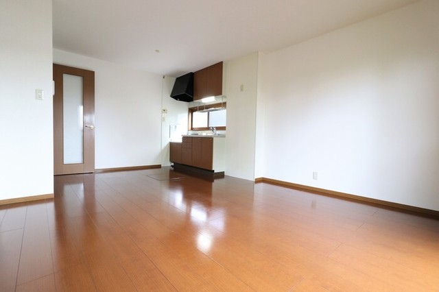 居室・リビング　店別内装写真1