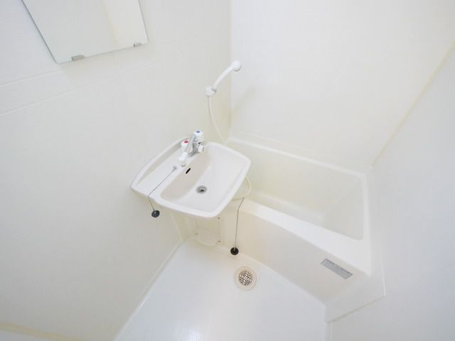 バス・シャワールーム　★浴室乾燥機付きバスルーム★