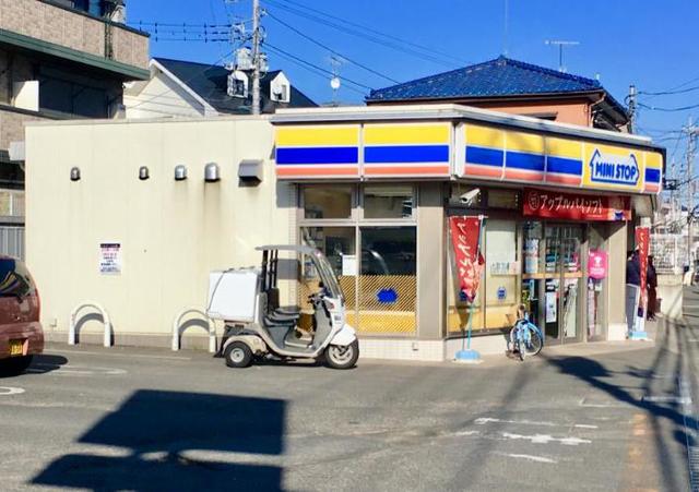 コンビニ　ミニストップ川崎南生田店（コンビニ）まで382m