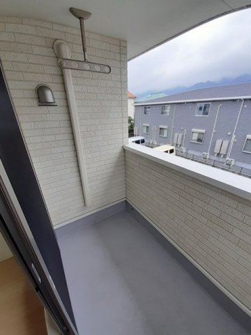 バルコニー　バルコニー付きです