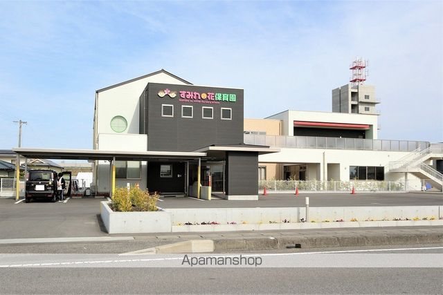 幼稚園・保育園　すみれの花保育園（幼稚園・保育園）まで911m