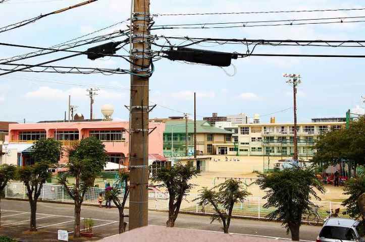 小学校　昭和小学校（小学校）まで400m