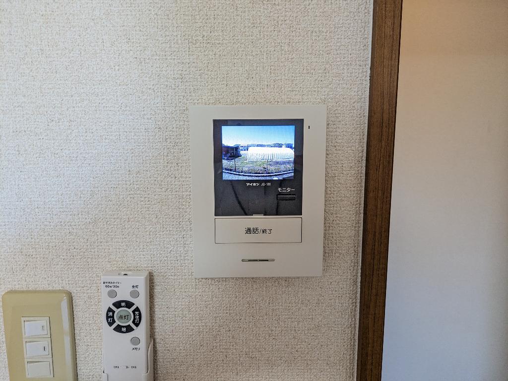 セキュリティ　カメラ付インターホン