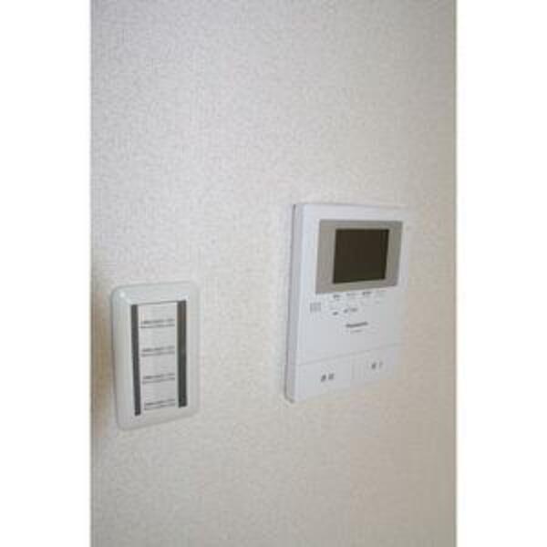 その他　モニター付きインターホン