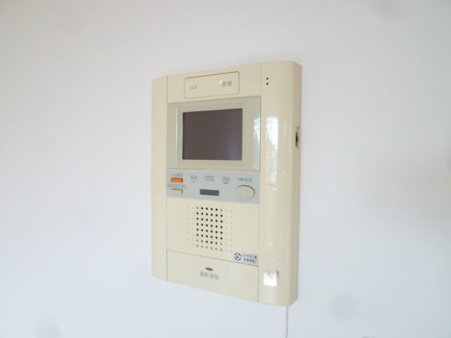 セキュリティ　TVモニター付きインターホン♪（同タイプの参考写真）